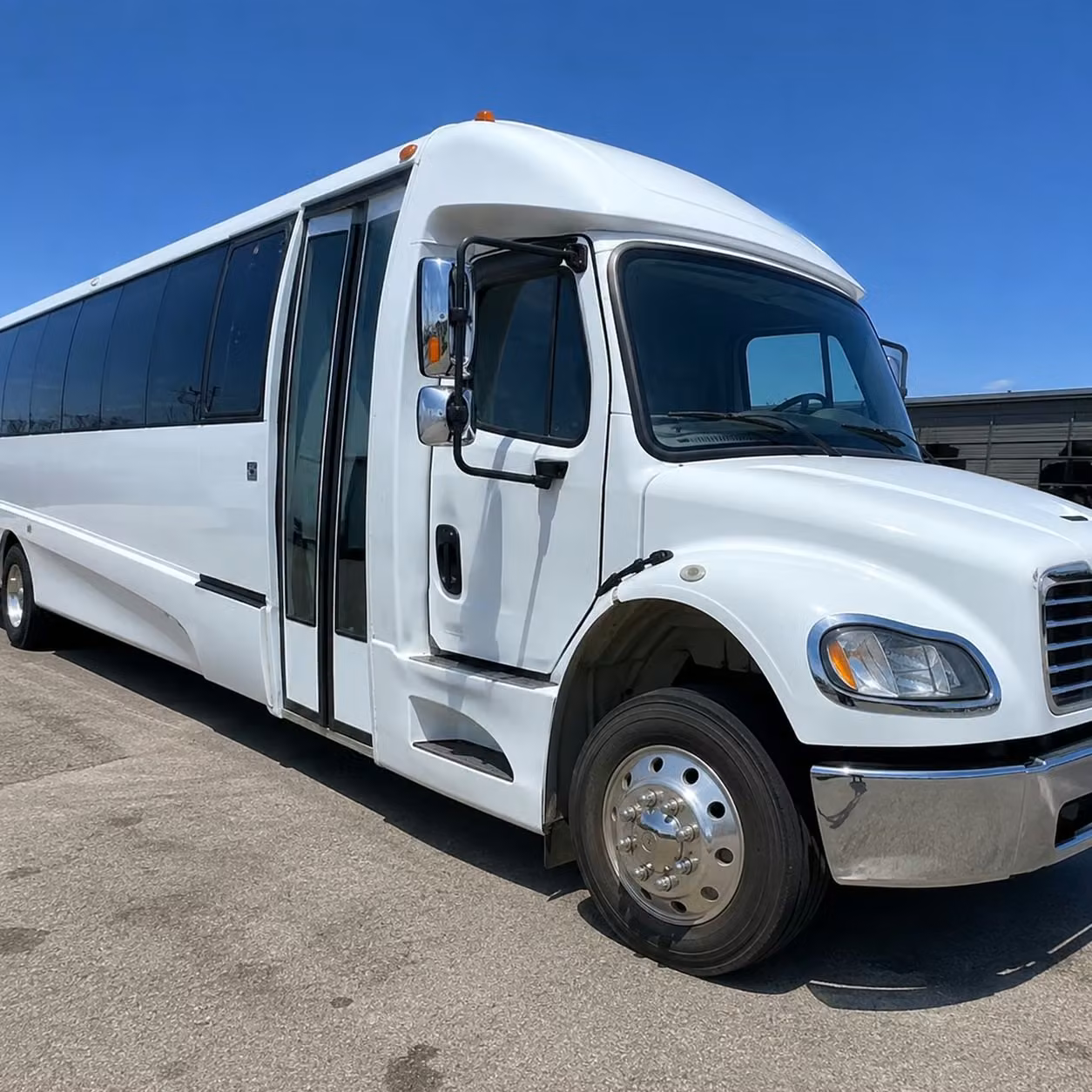 greenville 18 passenger minibus rental